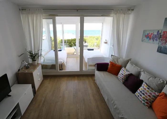 Studio, Front De Avec Parking Prive 아파트