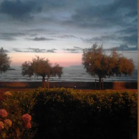 Studio, Front De Avec Parking Privé * Hendaye