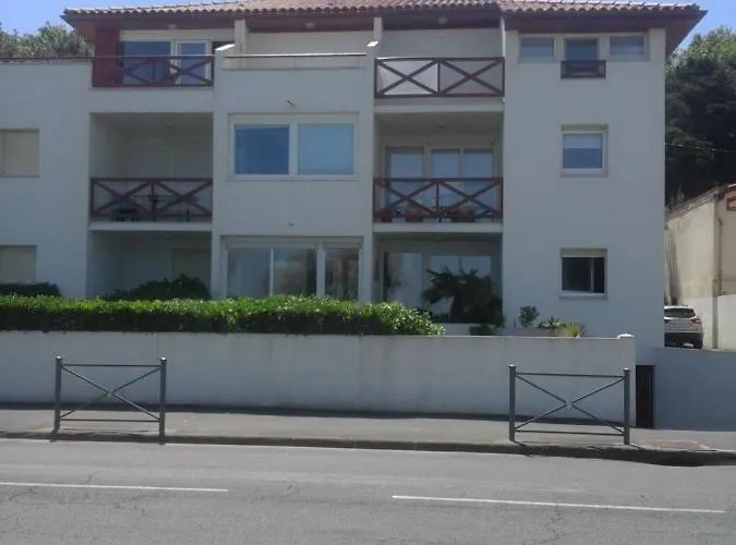 Studio, Front De Avec Parking Prive * Hendaye